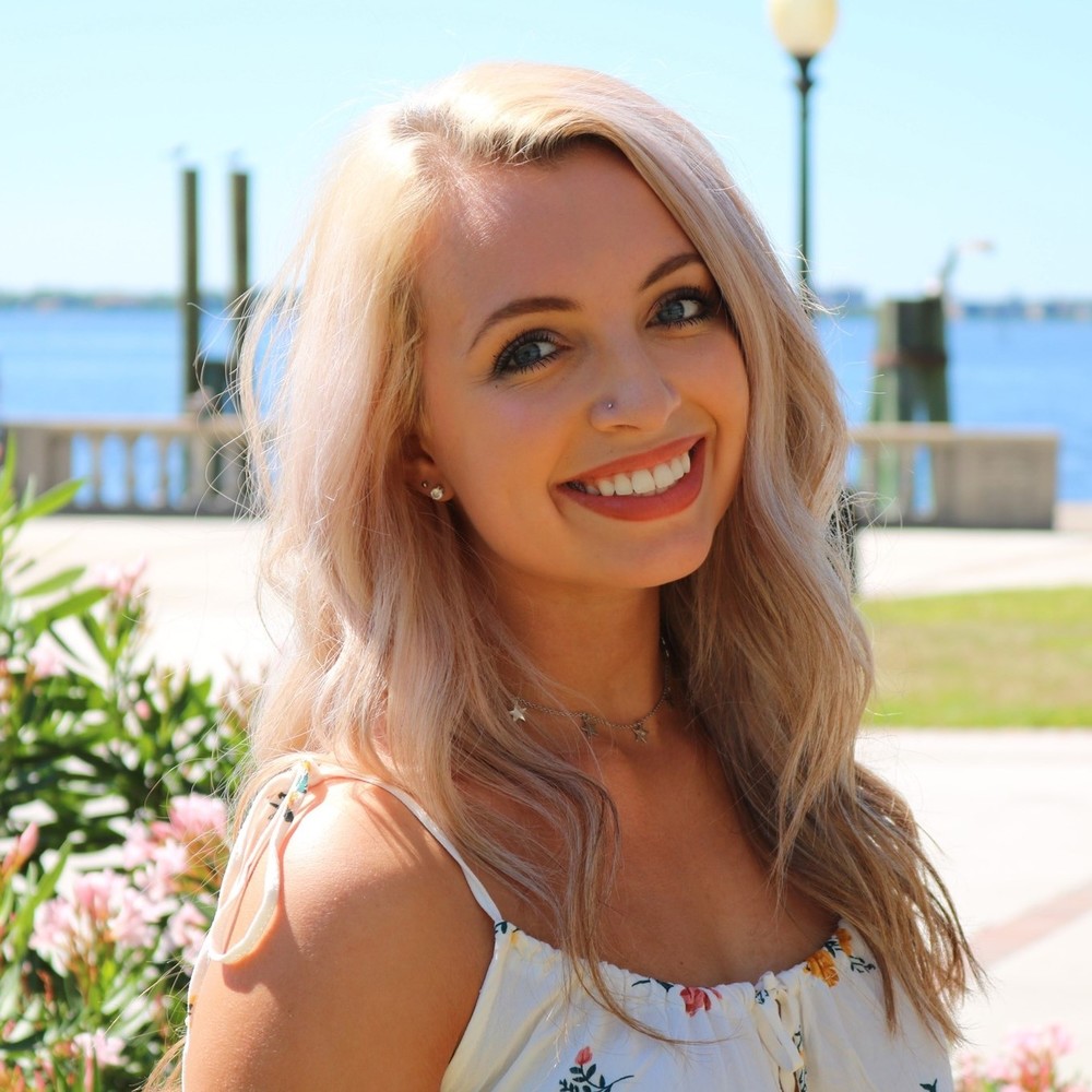 Meet your Posher, Leah